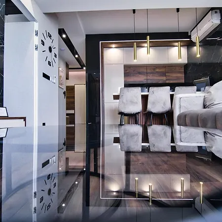 Boutique 78 By Housine *